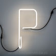 ALPHAFONT - lampy neonowe w kształtach liter alfabetu projektu BBMDS dla SELETTI