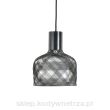 Lampa Antenna zaprojektowana przez Arika Levy dla Forestier sięga w swoim designie do początków marki, wykorzystując w swoim projekcie  metalowe oprawy.