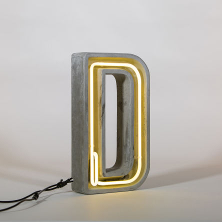 ALPHACRETE - lampy neonowe w kształtach liter alfabetu projektu BBMDS dla SELETTI